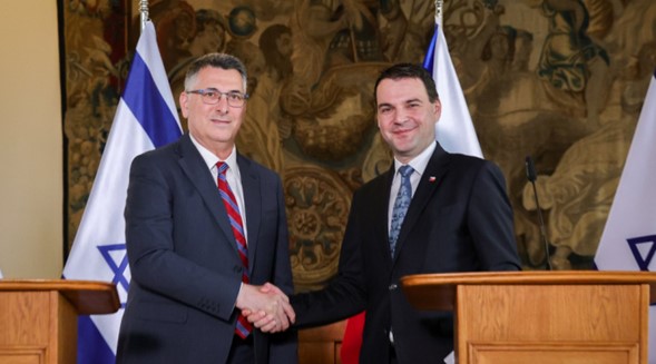 La República Checa emerge como el nuevo escudo europeo de Israel en medio de la creciente presión de la UE
