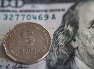 Un shékel más fuerte se ha convertido en un problema acuciante para los estadounidenses que viven en Israel