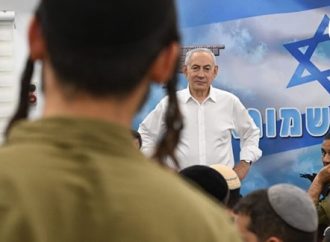 El primer ministro israelí Netanyahu a los soldados ultraortodoxos: “Quien no estudie la Torá debe alistarse”