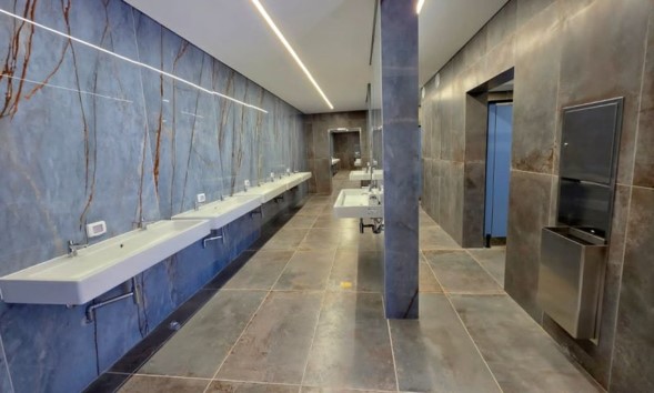 Nuevo en Merón: Se inaugura un moderno baño adaptado para personas religiosas cerca de la tumba de Rashbi