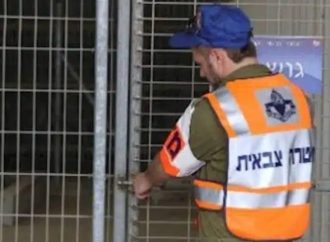 Netanyahu impulsa un plan para detener los arrestos de todos los estudiantes de yeshivá