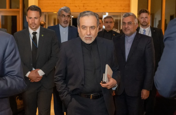 La delegación iraní llega a Suiza mientras los combates en el Líbano amenazan las frágiles conversaciones con Estados Unidos
