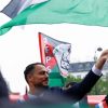 París concede la ciudadanía honoraria a palestinos de Gaza y Cisjordania, lo que provoca el rechazo de la comunidad judía.