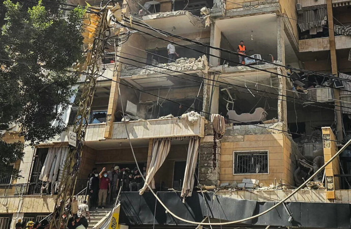 Irán amenaza con un ataque directo contra Israel después de que las FDI atacaran a Hezbolá en los suburbios de Beirut