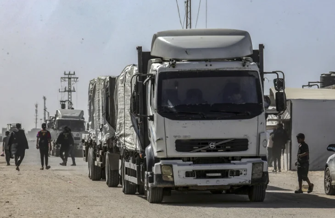 Israel cierra los pasos fronterizos con Gaza y suspende la ayuda humanitaria hasta nuevo aviso