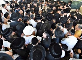Medida sin precedentes: La policía prohíbe a los peregrinos llegar al Tziyun del Rav Yitzchak Gavra ZT”L en Moshav Agur