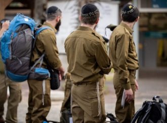 Mejora Kosher: Las Fuerzas de Defensa de Israel (FDI) sustituirán las comidas preenvasadas Mehadrin por alimentos frescos para los soldados ultraortodoxos