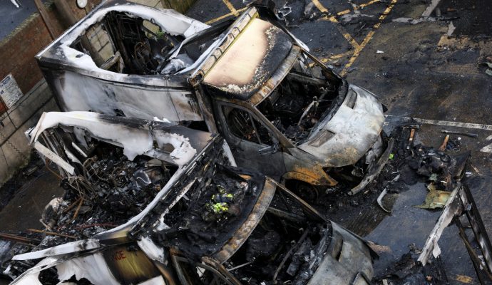 Cuatro hombres se declaran culpables de haber incendiado cuatro ambulancias de Hatzola en un ataque incendiario selectivo en Golders Green