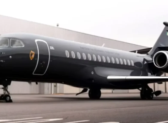 Tecnología israelí omitida: El nuevo avión gubernamental irlandés se enfrenta a limitaciones para aterrizar en la niebla