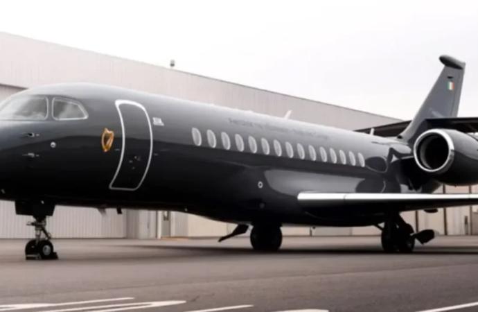 Tecnología israelí omitida: El nuevo avión gubernamental irlandés se enfrenta a limitaciones para aterrizar en la niebla