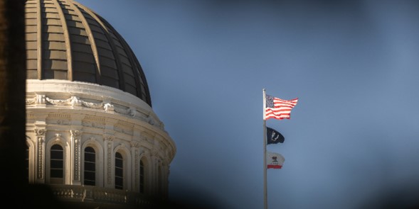 La Legislatura de California aprueba un proyecto de ley para convertirse en el primer estado de EE. UU. en reconocer la identidad judía como una etnia