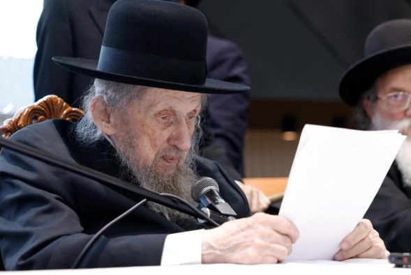 El rabino Landau: “Sólo confiamos en Hashem, no en un primer ministro u otro”