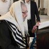 Video del día: Sobreviviente del Holocausto de 101 años recita Selijot en Flatbush