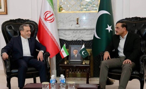 Tensiones en Irán: Las conversaciones se estancan mientras los expertos advierten de otra guerra con Teherán