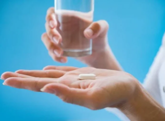Un nuevo fármaco contra el cáncer de estómago duplica el tiempo de supervivencia en un ensayo clínico