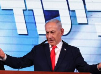 El bloque de Netanyahu lidera pero no alcanza la mayoría, mientras Herzog advierte contra otras elecciones israelíes