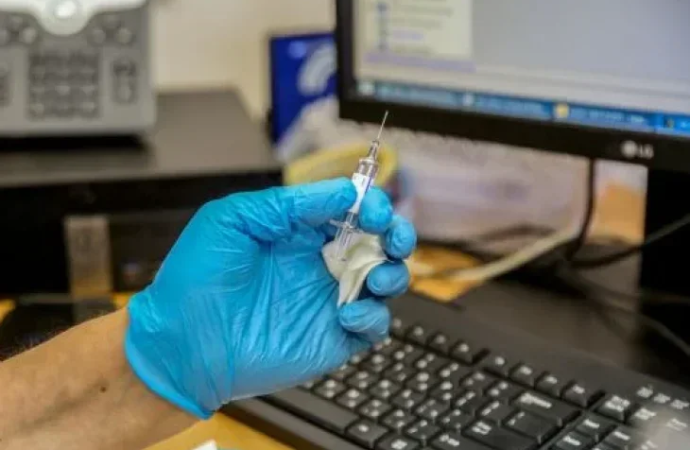 Aumentan los casos de gripe en Israel: 91 personas hospitalizadas en una semana